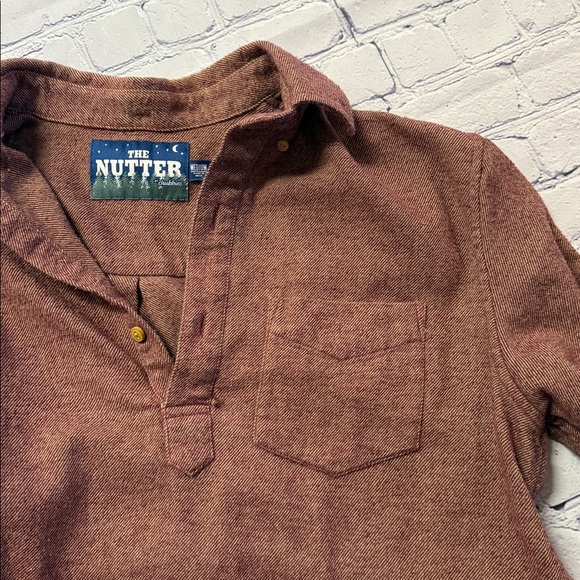 Chubbies The Nutter Maroon Shirt - Picture 5 of 7